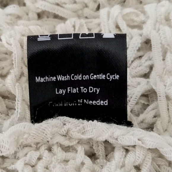 POL Crochet Mesh Knit Top Bell Sleeves Boatneck Lighrweight Oversized Coverup - Picture 13 of 16